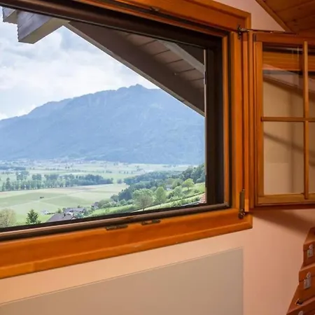 Location Near Rapperswil 샬레